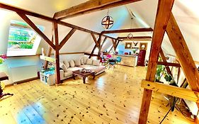Historisches Retro Loft 120m2 + Garten&Seenähe